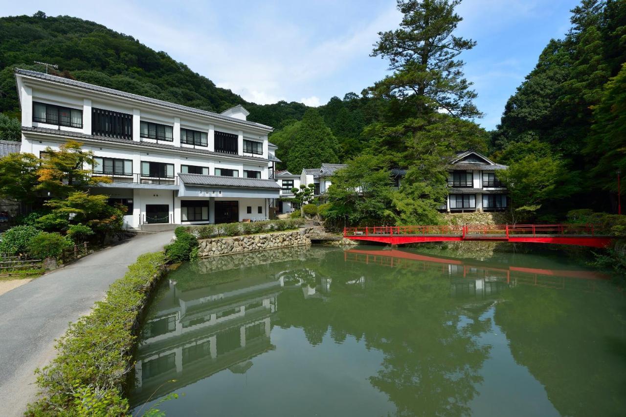 Yumoto Ueyama Ryokan Химедзи Экстерьер фото